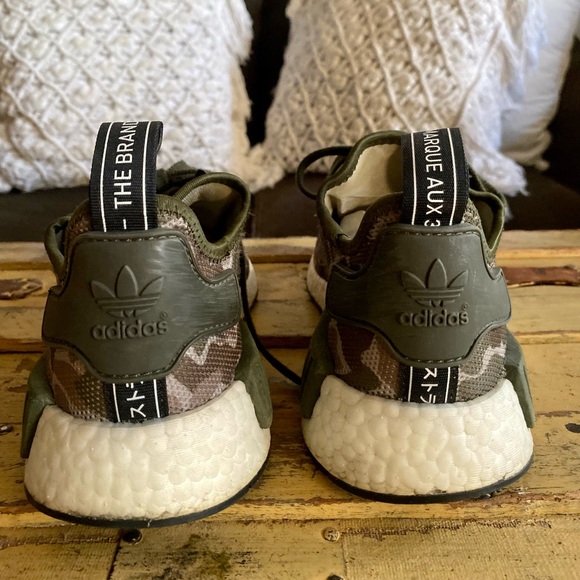 ADIDAS NMD R1 CAMO PATTERN SNEAKERS WORKOUT SHOES ADIDAS ORIGINALS - Picture 8 of 11